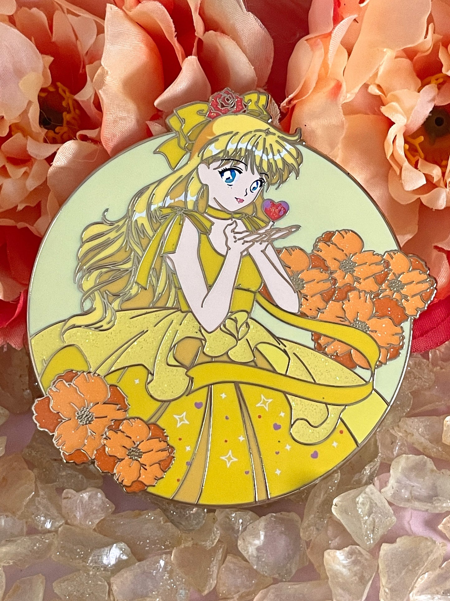 Sailor Venus Millennium In Hand